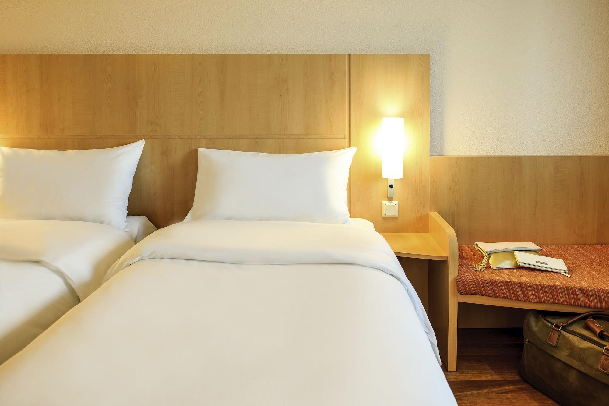 Ibis Leeds Centre Marlborough Street Leeds (West Yorkshire) Exterior foto
