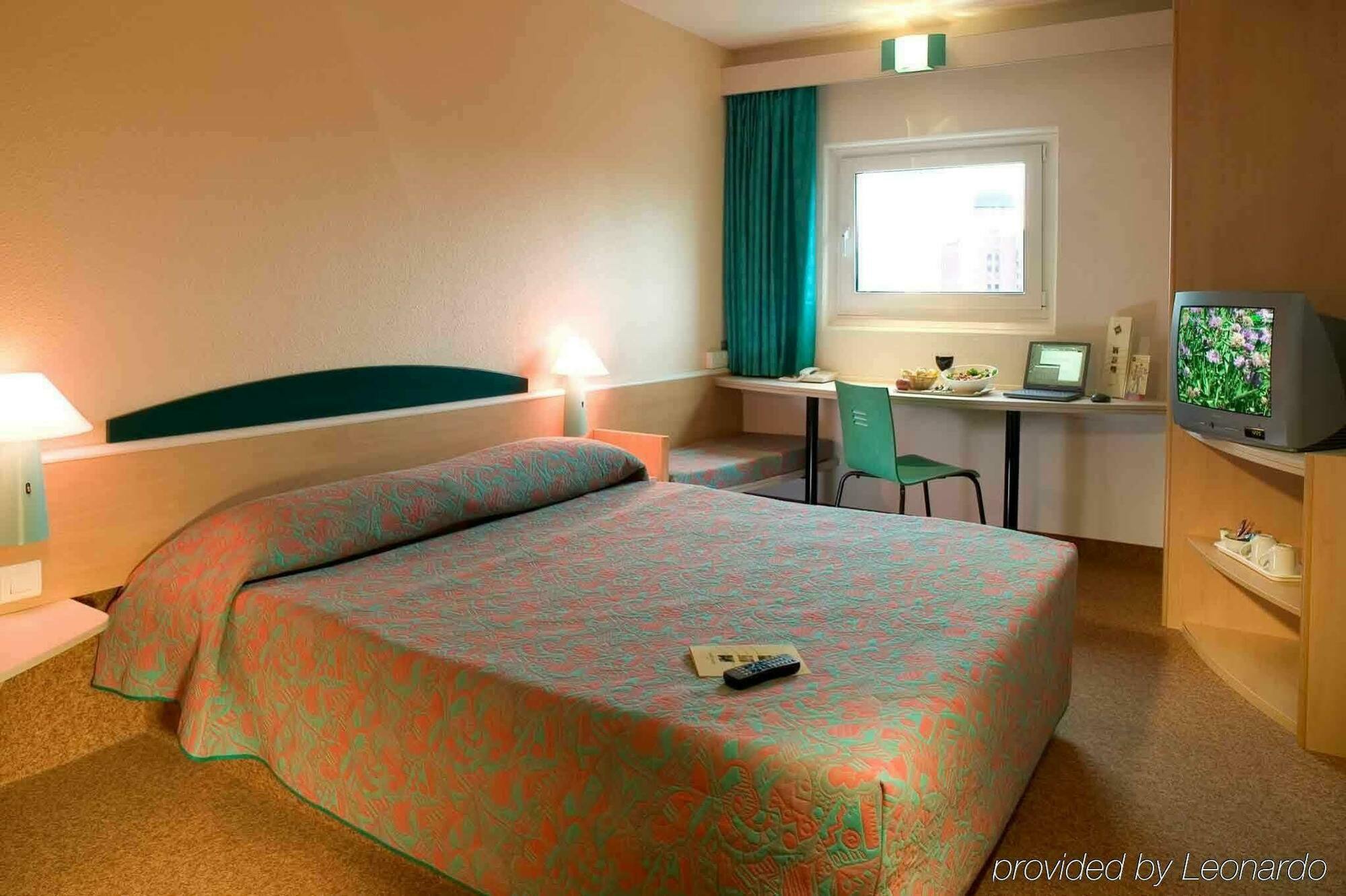 Ibis Leeds Centre Marlborough Street Leeds (West Yorkshire) Exterior foto